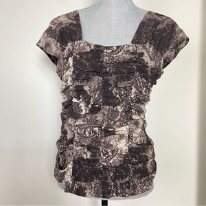 🖤2/$20 Picadilly Fashion Brown Patterned Blouse. Size medium